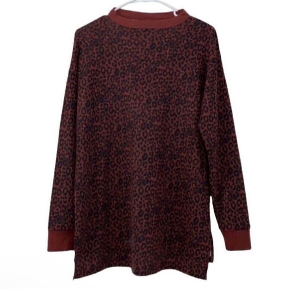 Victoria's Secret Sports Animal Print Top(Size XS) - Picture 4 of 6